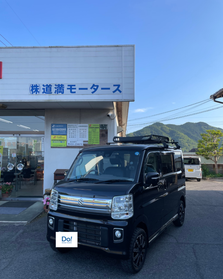 広島県三次市のお客様へ、中古車スズキエブリィワゴンをご納車させていただきました。