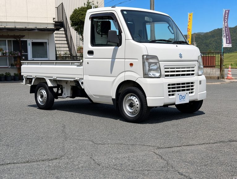 岡山県小田郡のお客様へ中古車スズキキャリィを御納車させていただきました